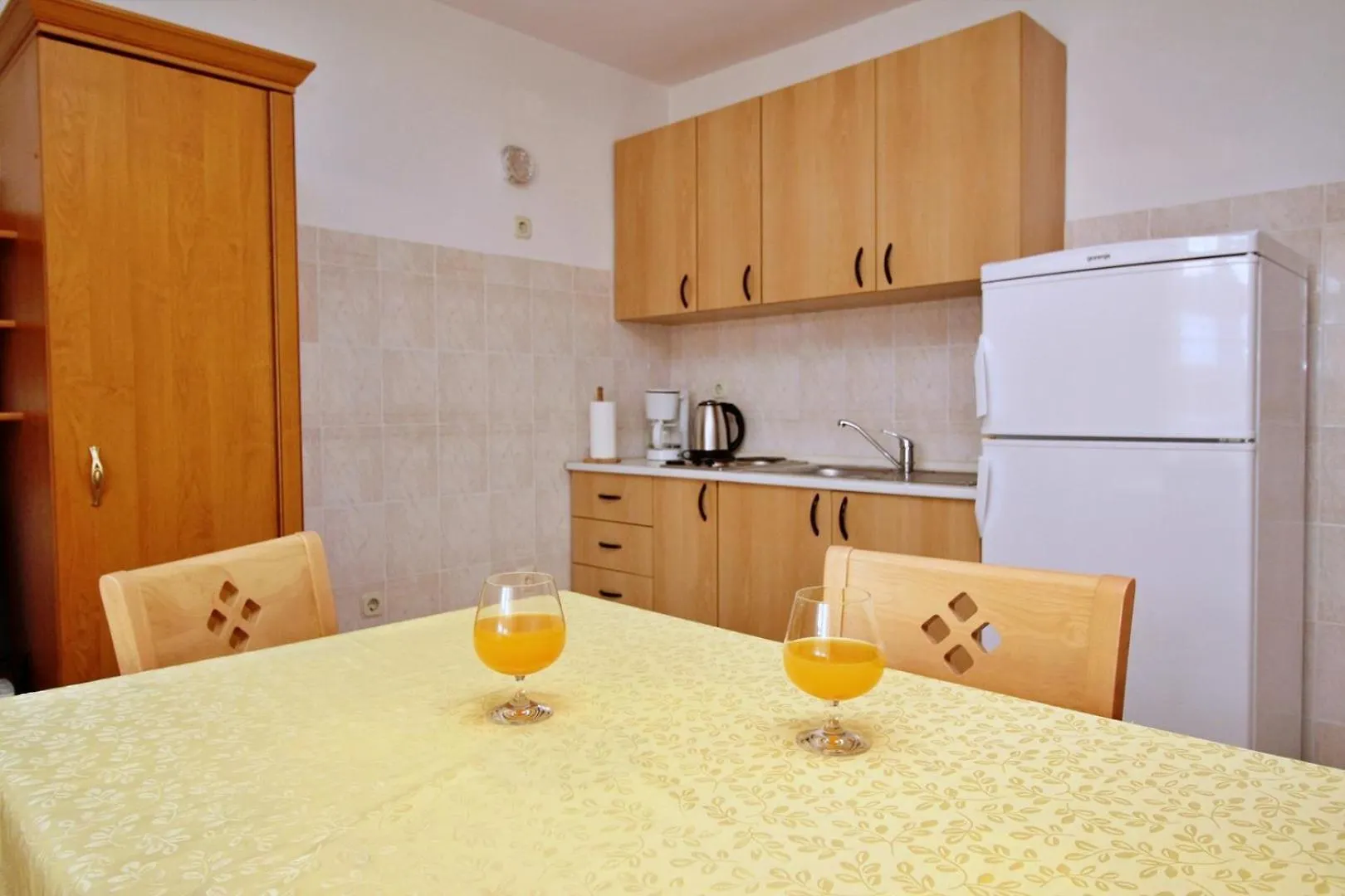 Apartments Car Lj. Šilo